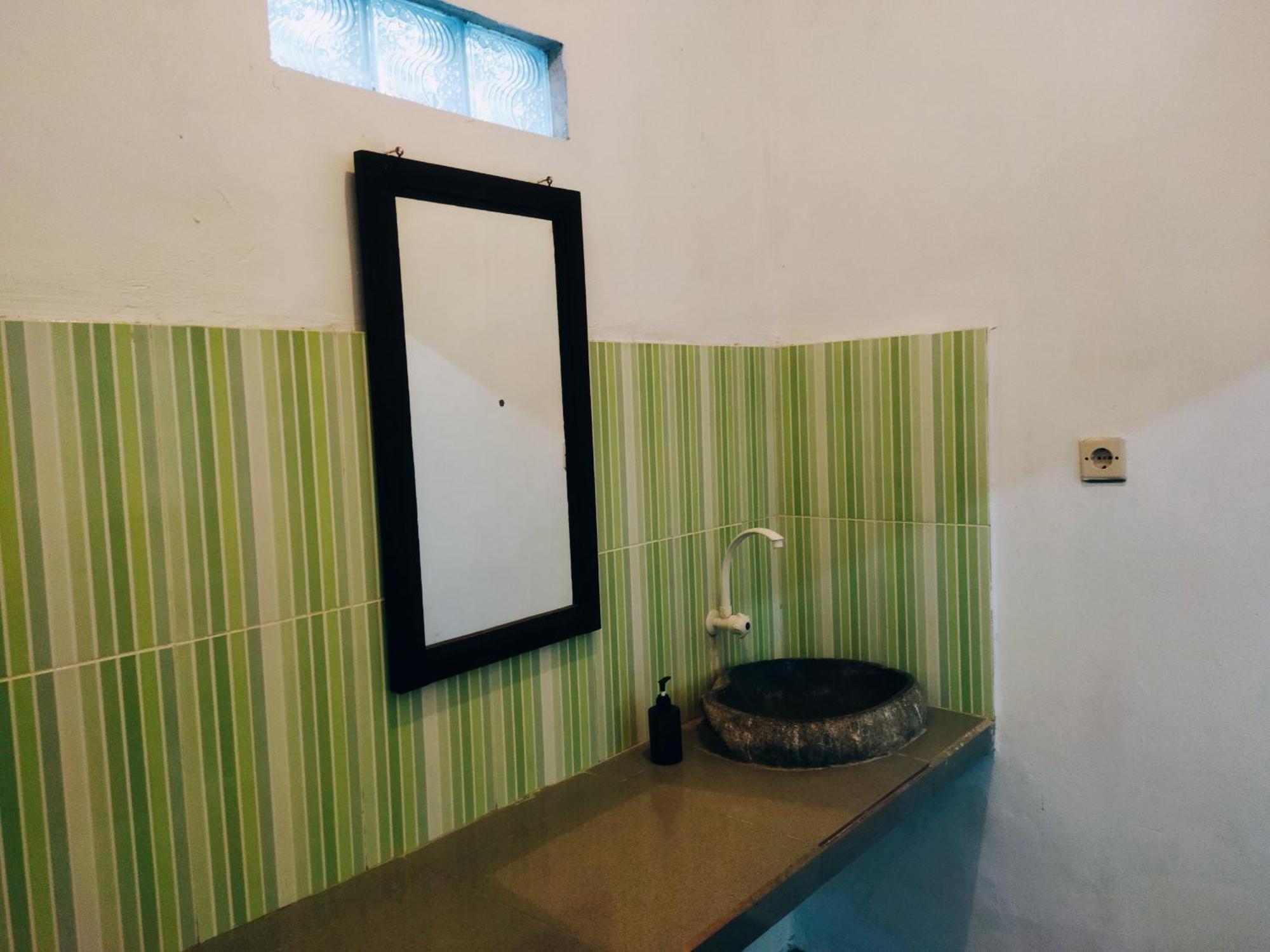 Balengku Homestay Gili Air Kültér fotó